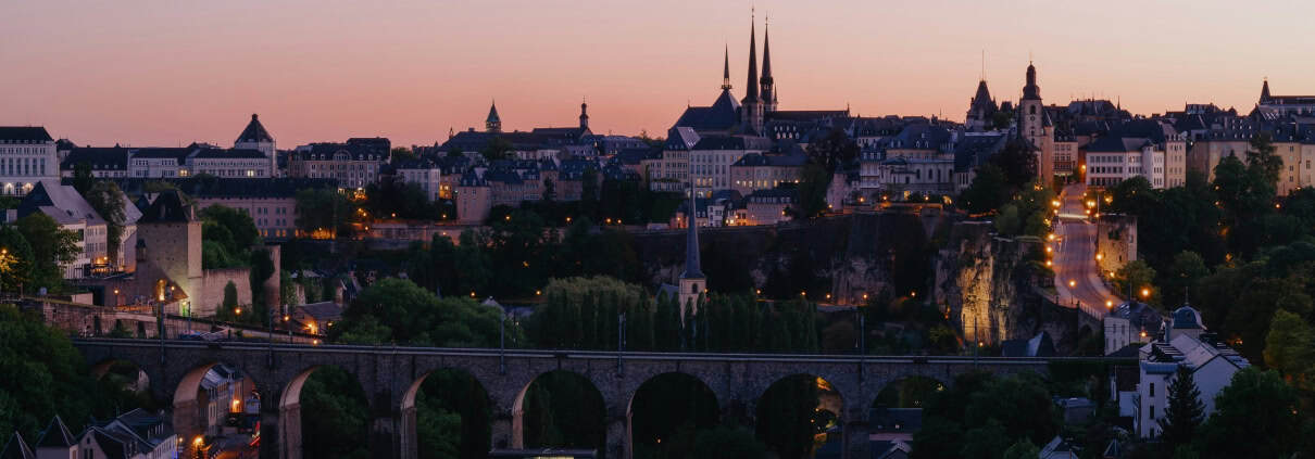 Vue de la ville de Luxembourg, marché cible du service de secrétariat à distance Assistance Virtuelle pour professionnels luxembourgeois