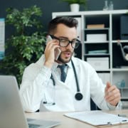 Médecin en cabinet ayant externalisé son secrétariat médical — Assistance Virtuelle