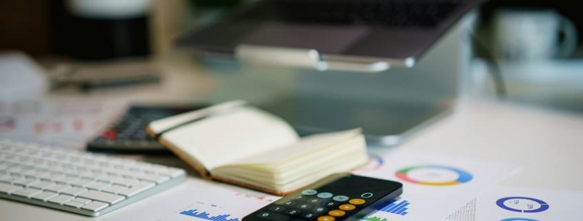 Calculatrice et documents de facturation pour service de secrétariat externalisé
