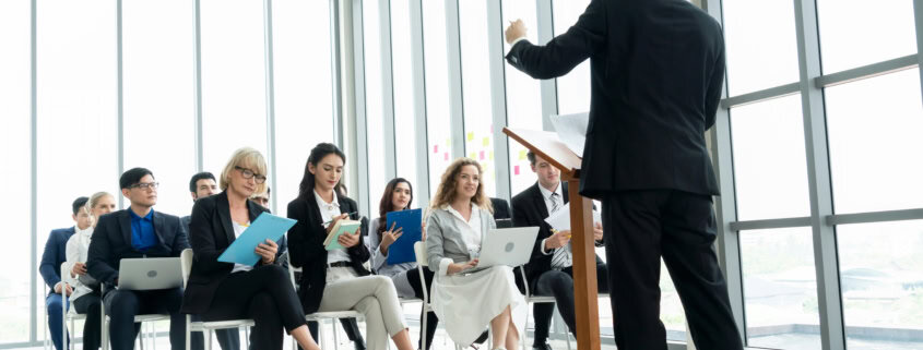 Apprentissage de la terminologie technique par un prestataire pour experts